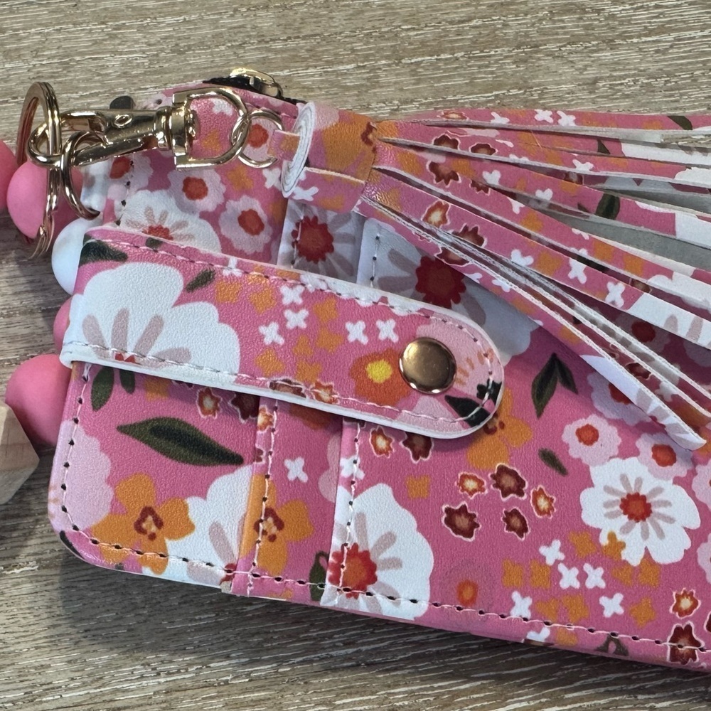 NWT Bogg Compatible Wristlet Pink Floral OS - Picture 4 of 6